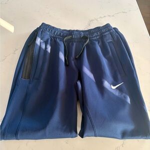 Nike Navy Athletic Performance Basketball Sweatpants - Women’s Small
